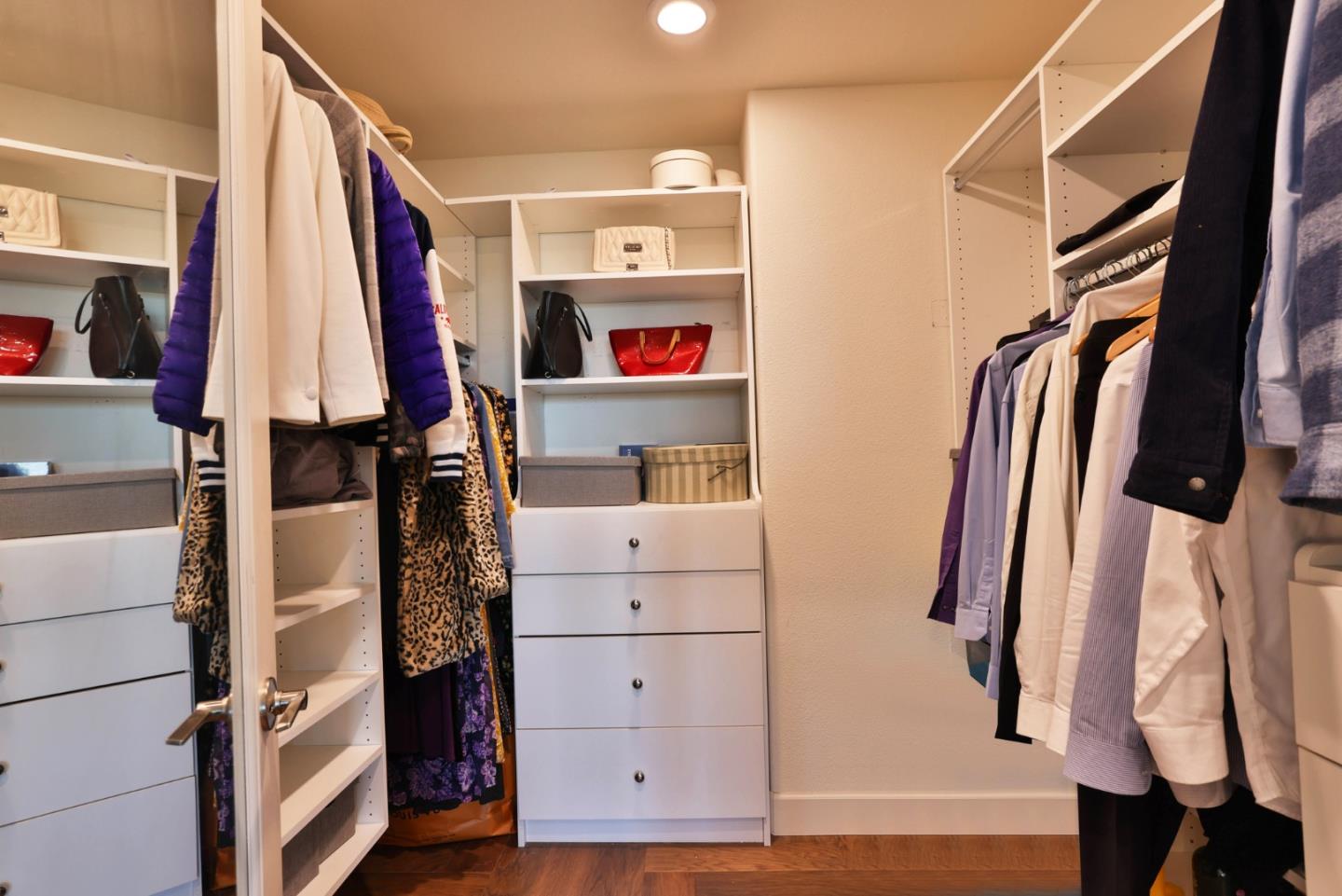 Detail Gallery Image 23 of 44 For 2986 Valley of Hearts Del Pl, San Jose,  CA 95136 - 4 Beds | 3/1 Baths