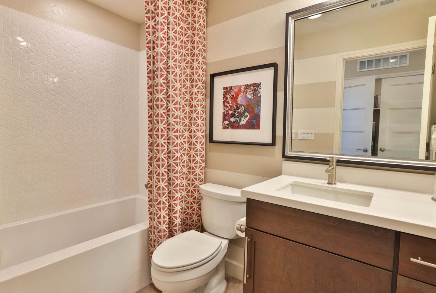 Detail Gallery Image 28 of 44 For 2986 Valley of Hearts Del Pl, San Jose,  CA 95136 - 4 Beds | 3/1 Baths