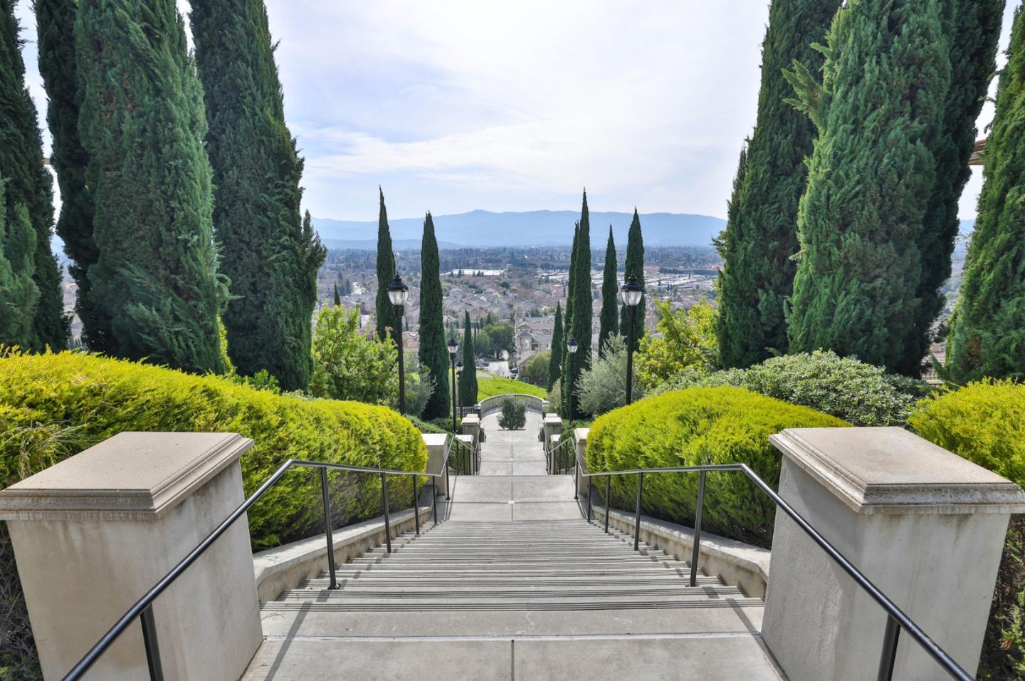 Detail Gallery Image 41 of 44 For 2986 Valley of Hearts Del Pl, San Jose,  CA 95136 - 4 Beds | 3/1 Baths