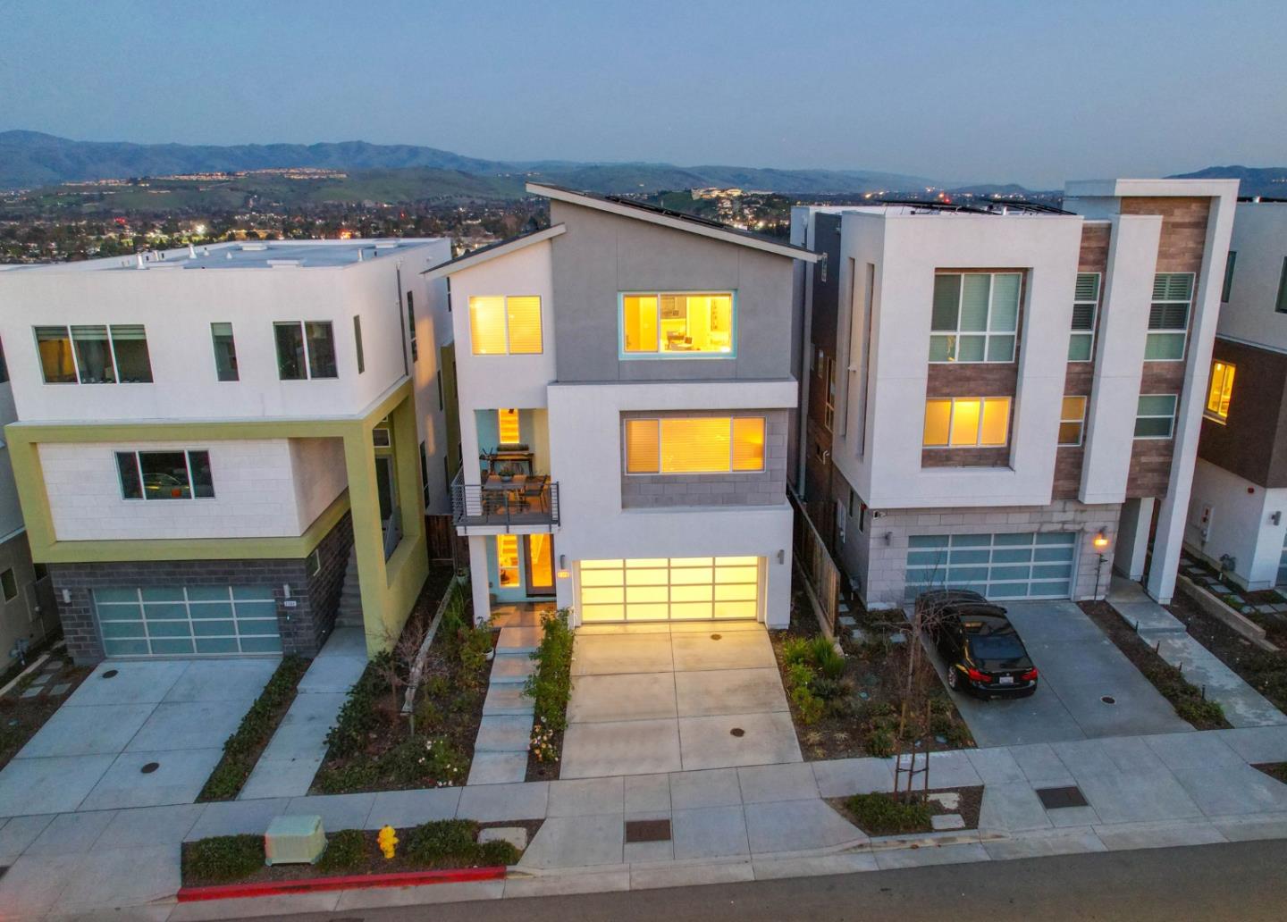 Detail Gallery Image 44 of 44 For 2986 Valley of Hearts Del Pl, San Jose,  CA 95136 - 4 Beds | 3/1 Baths