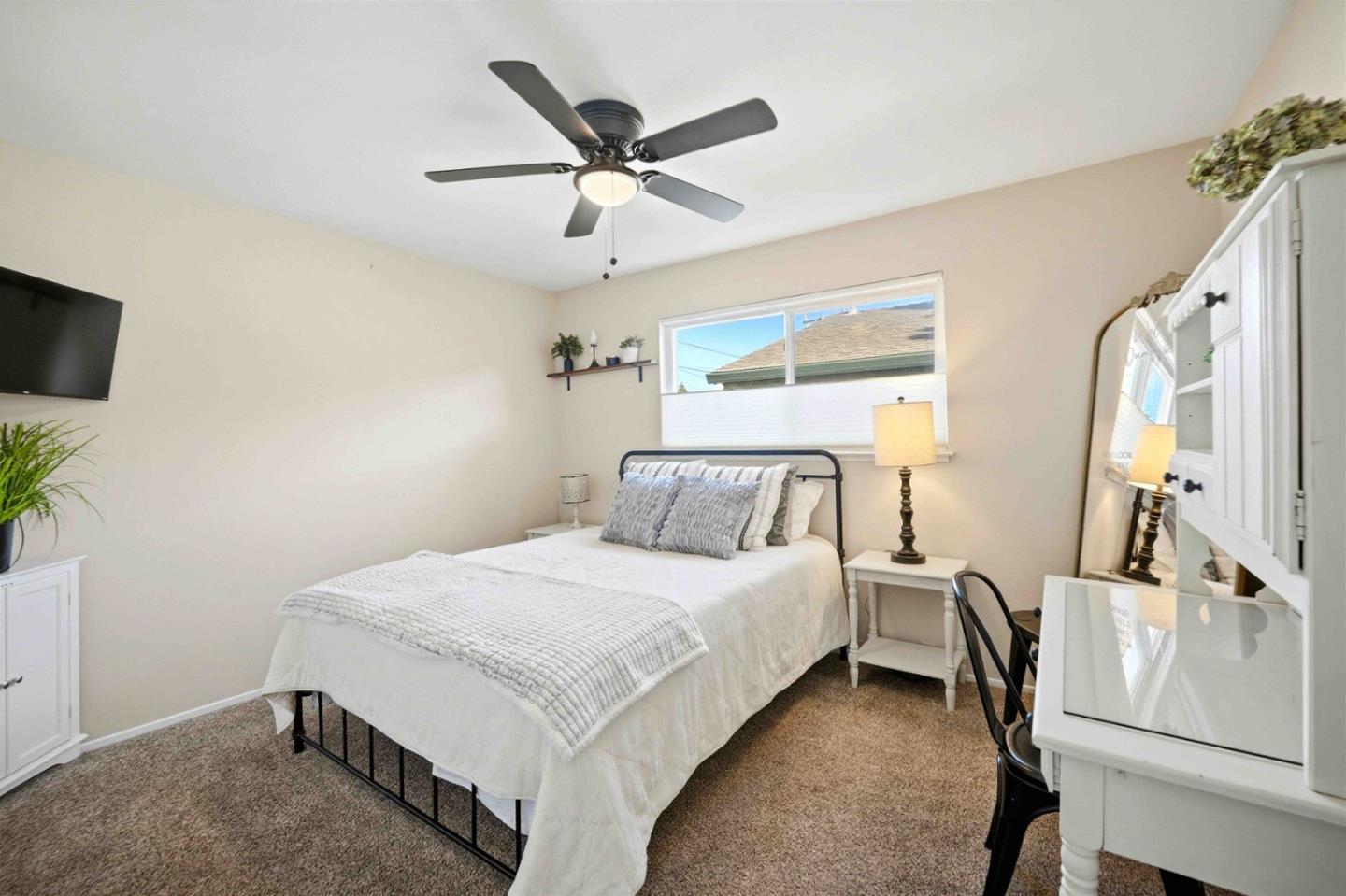 Detail Gallery Image 12 of 34 For 545 W Dunne Ave, Morgan Hill,  CA 95037 - 3 Beds | 2 Baths