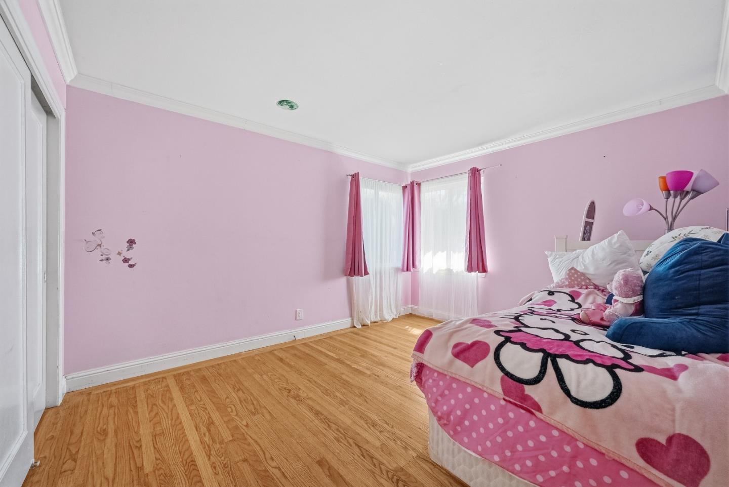 Detail Gallery Image 26 of 51 For 1289 Morningside Dr, Sunnyvale,  CA 94087 - 4 Beds | 2 Baths