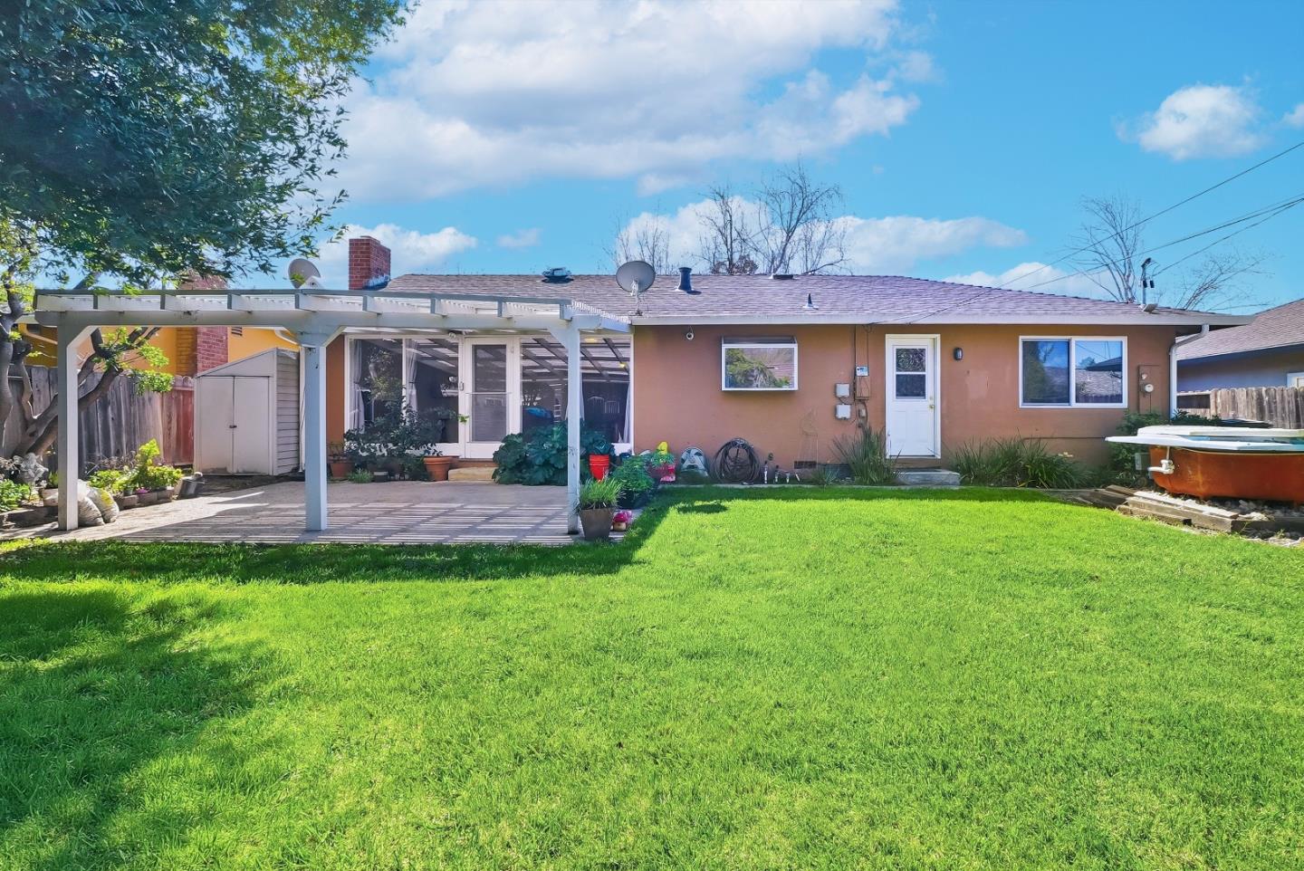 Detail Gallery Image 42 of 51 For 1289 Morningside Dr, Sunnyvale,  CA 94087 - 4 Beds | 2 Baths