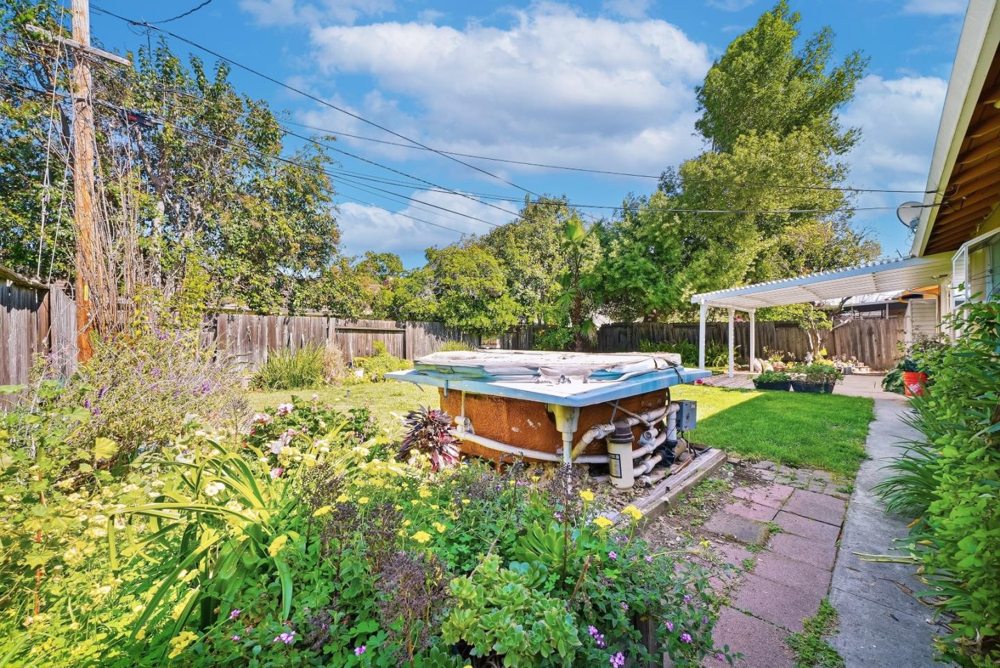 Detail Gallery Image 43 of 51 For 1289 Morningside Dr, Sunnyvale,  CA 94087 - 4 Beds | 2 Baths