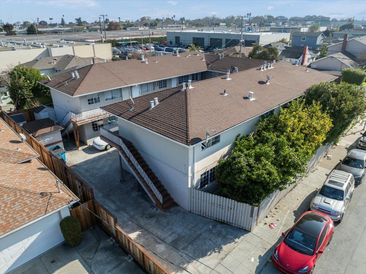 Detail Gallery Image 2 of 10 For 1101 Tilton Ave, San Mateo,  CA 94401 - – Beds | – Baths