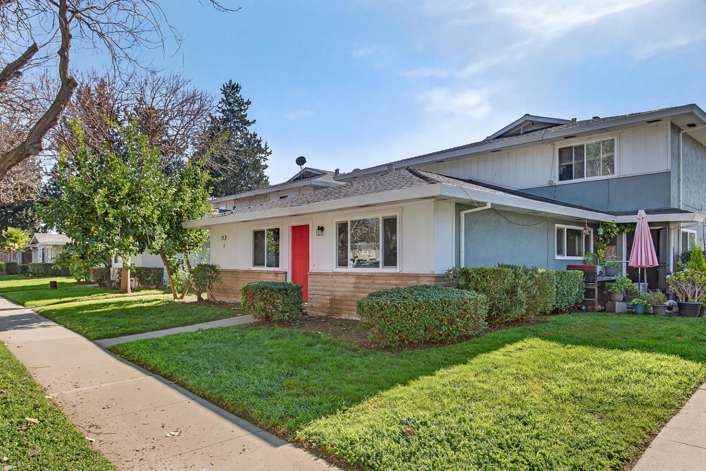 Detail Gallery Image 2 of 21 For 218 Coy Dr #1,  San Jose,  CA 95123 - 2 Beds | 1 Baths