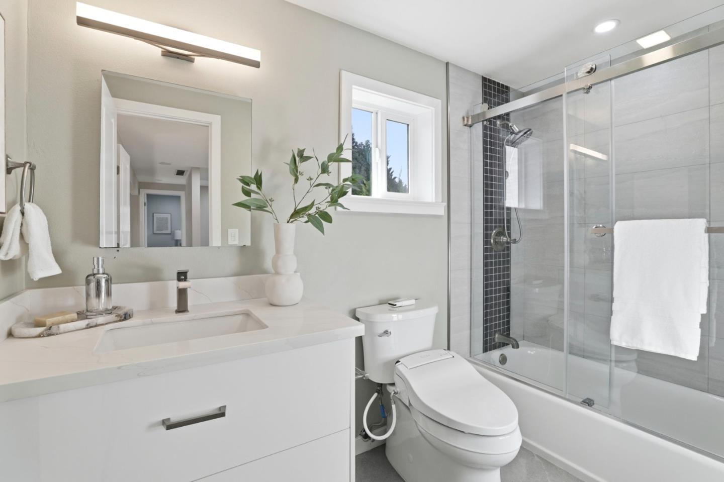 Detail Gallery Image 19 of 22 For 2210 Hikido Dr, San Jose,  CA 95131 - 4 Beds | 2 Baths