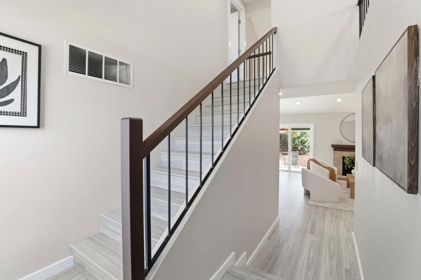 Detail Gallery Image 4 of 22 For 2210 Hikido Dr, San Jose,  CA 95131 - 4 Beds | 2 Baths