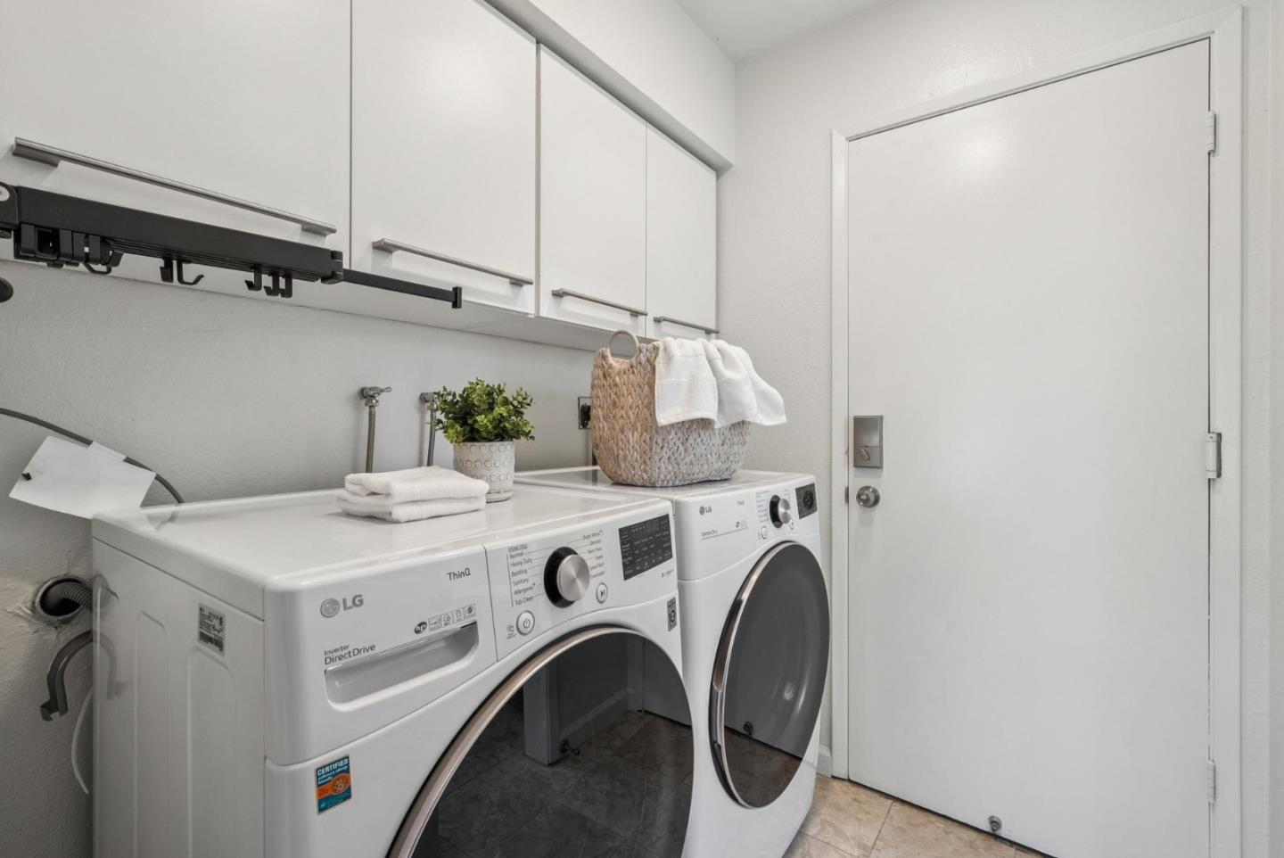 Detail Gallery Image 46 of 101 For 1467 Nesbit Ct, San Jose,  CA 95120 - 4 Beds | 2/1 Baths