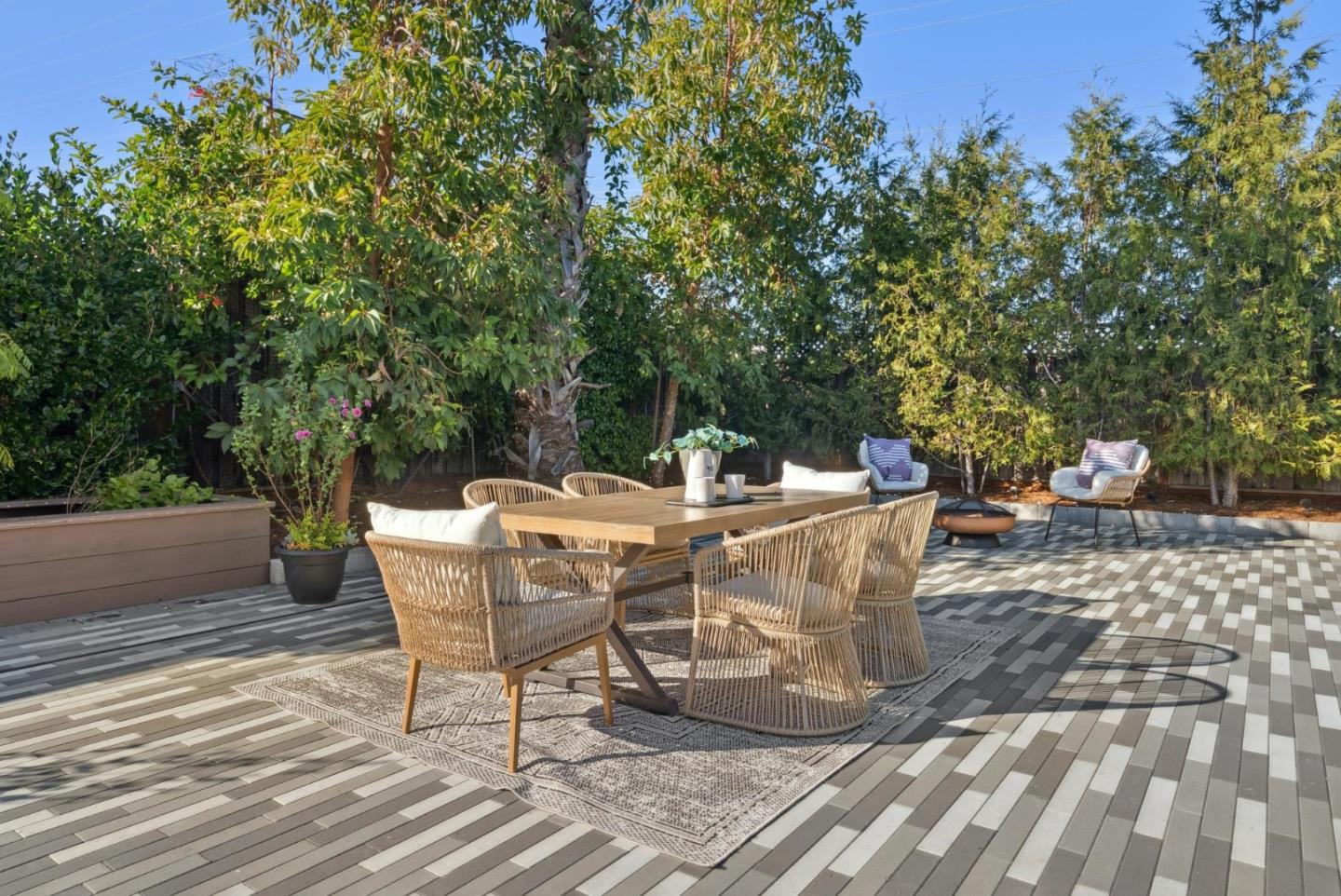 Detail Gallery Image 82 of 101 For 1467 Nesbit Ct, San Jose,  CA 95120 - 4 Beds | 2/1 Baths