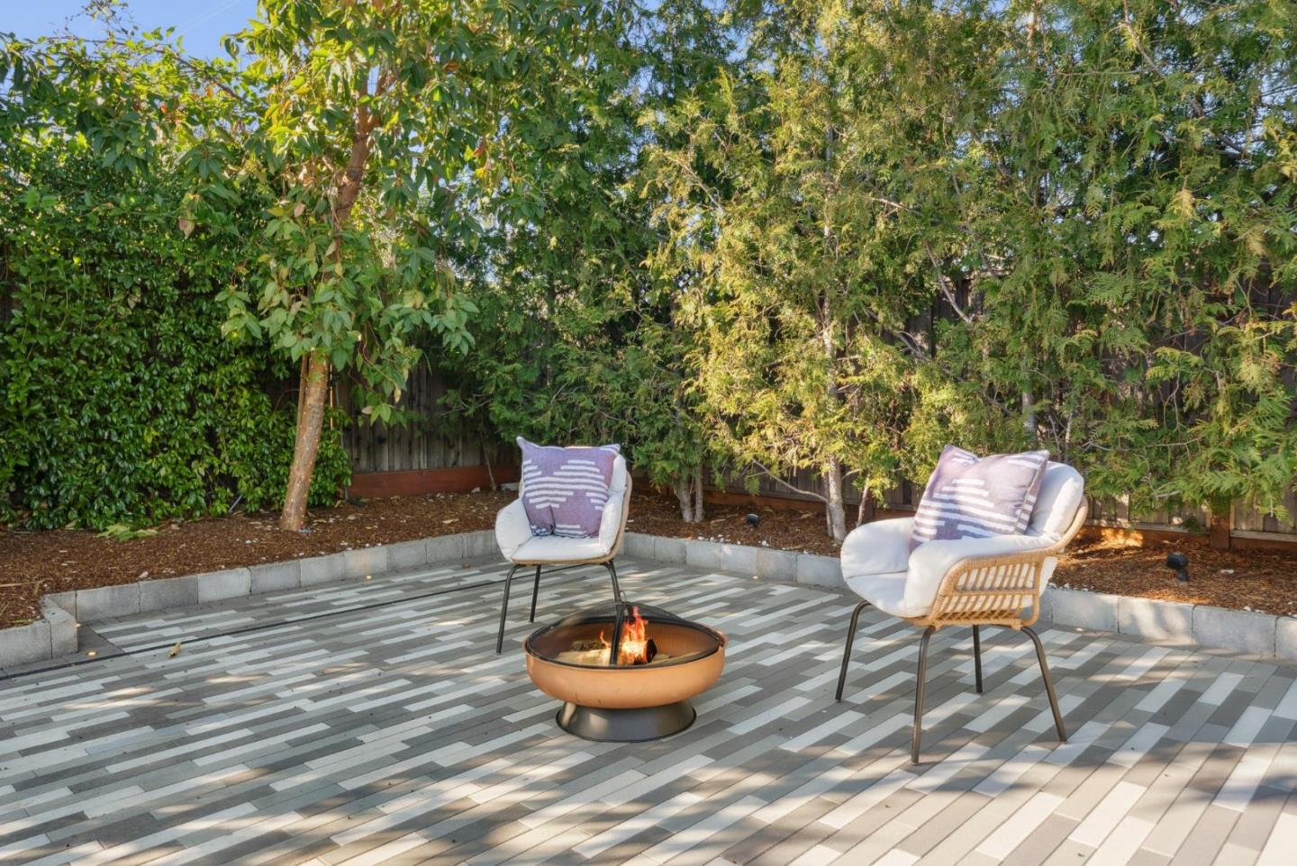 Detail Gallery Image 85 of 101 For 1467 Nesbit Ct, San Jose,  CA 95120 - 4 Beds | 2/1 Baths