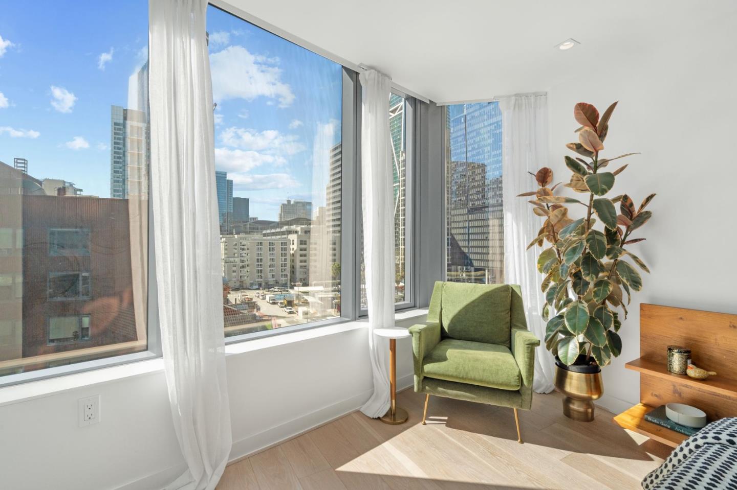 Detail Gallery Image 33 of 51 For 280 Spear St 8j,  San Francisco,  CA 94105 - 2 Beds | 2 Baths