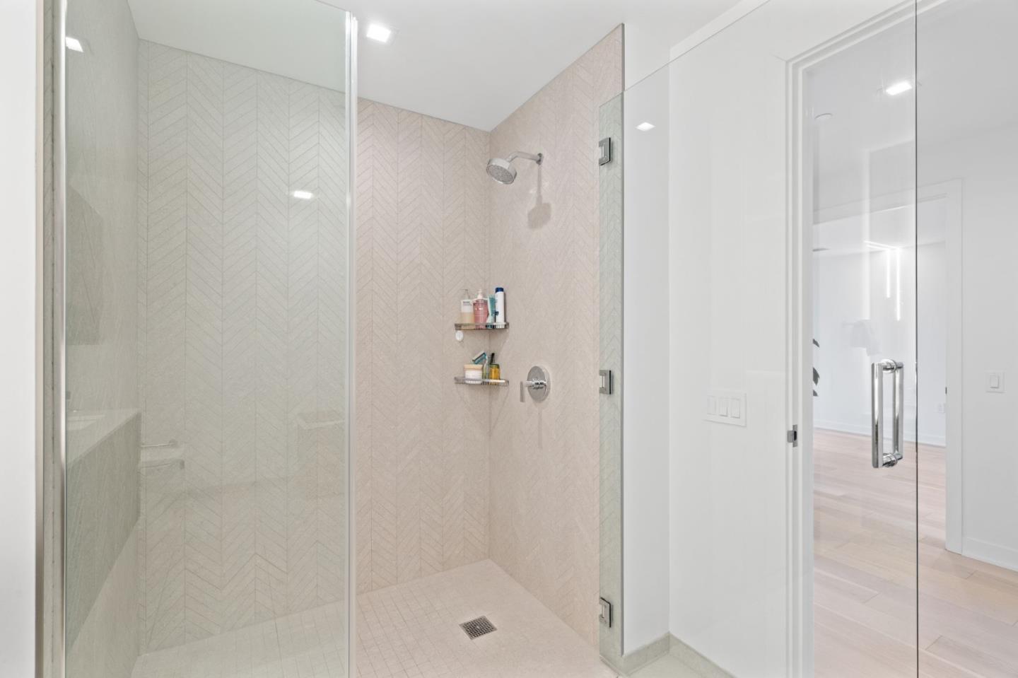 Detail Gallery Image 36 of 51 For 280 Spear St 8j,  San Francisco,  CA 94105 - 2 Beds | 2 Baths