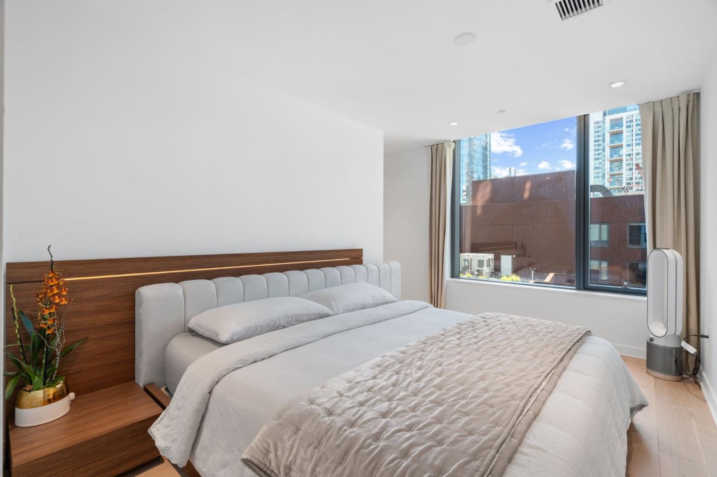 Detail Gallery Image 37 of 51 For 280 Spear St 8j,  San Francisco,  CA 94105 - 2 Beds | 2 Baths