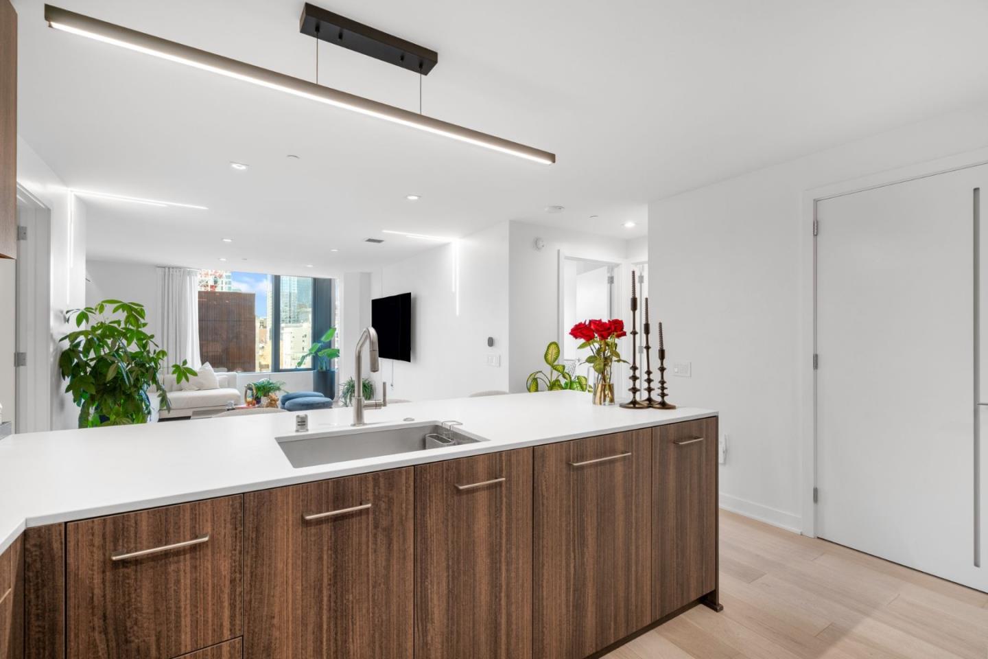 Detail Gallery Image 7 of 51 For 280 Spear St 8j,  San Francisco,  CA 94105 - 2 Beds | 2 Baths