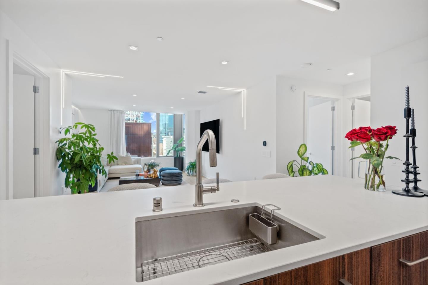 Detail Gallery Image 8 of 51 For 280 Spear St 8j,  San Francisco,  CA 94105 - 2 Beds | 2 Baths