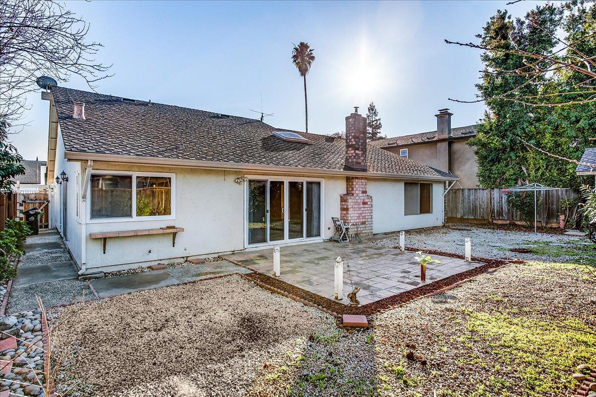 Detail Gallery Image 22 of 31 For 80 Cyclamen, San Jose,  CA 95111 - 3 Beds | 2 Baths