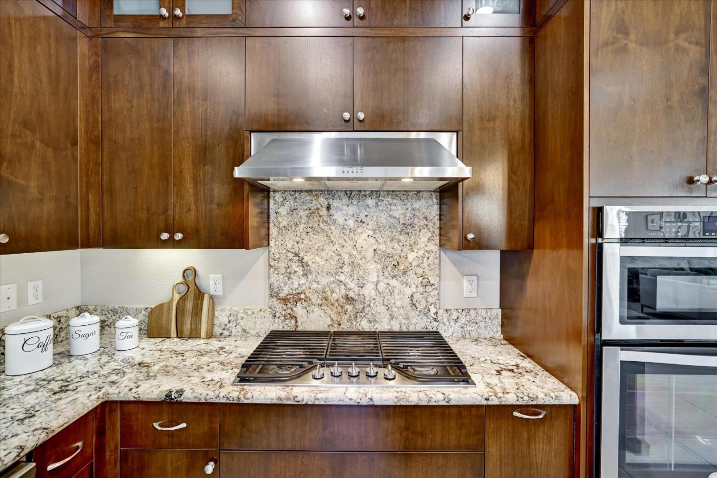 Detail Gallery Image 8 of 38 For 306 Goldfield Pl, San Ramon,  CA 94582 - 4 Beds | 3 Baths