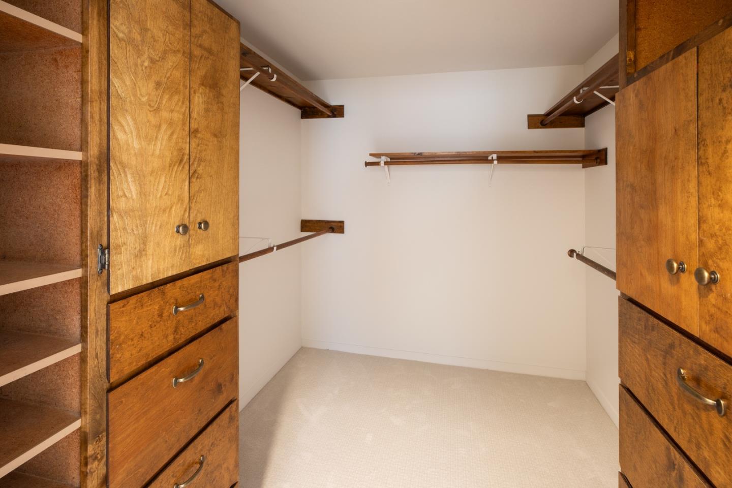 Detail Gallery Image 21 of 26 For 1011 Tulane Dr, Mountain View,  CA 94040 - 4 Beds | 3/1 Baths