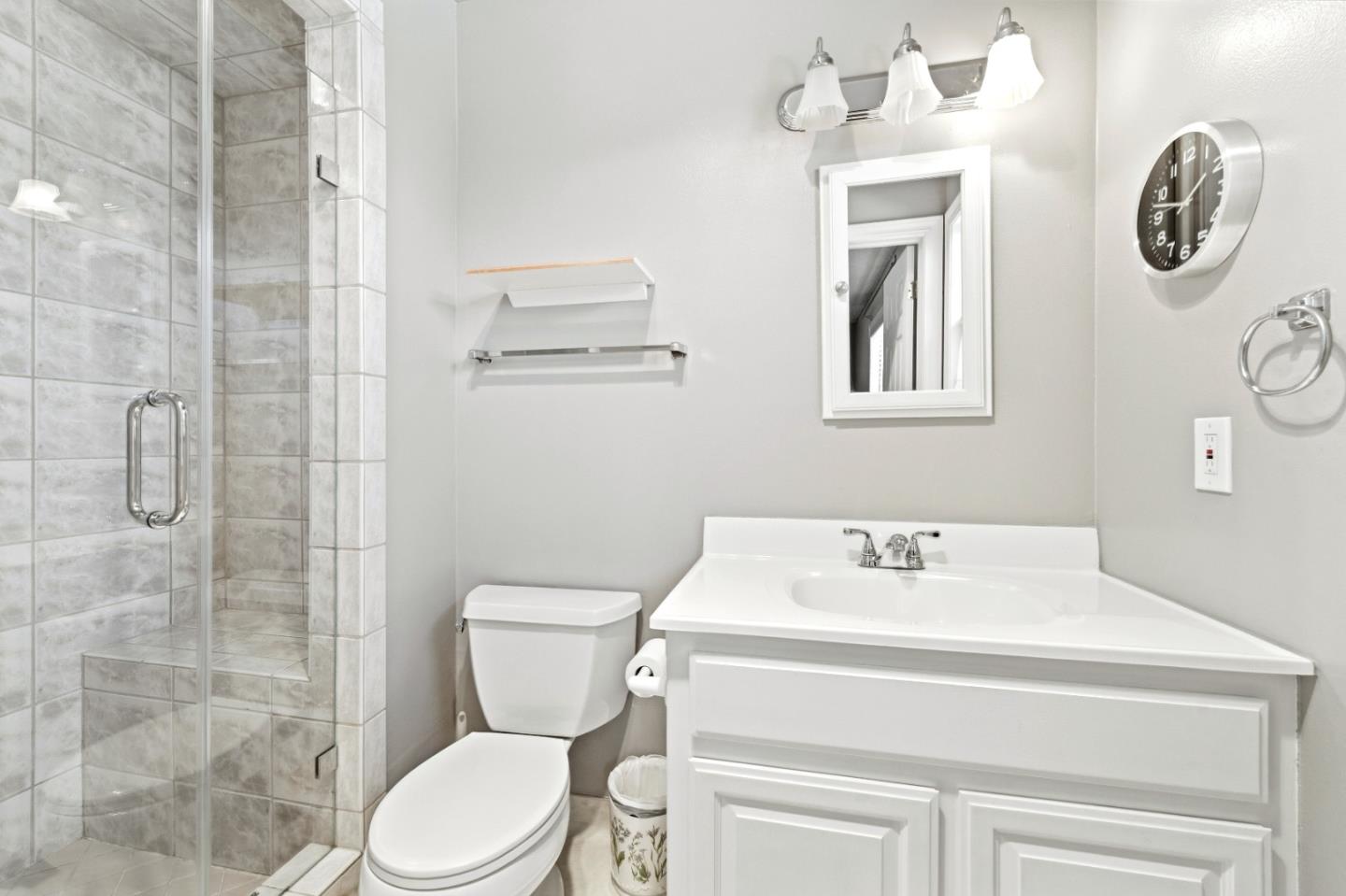 Detail Gallery Image 23 of 30 For 5932 Chesbro Ave, San Jose,  CA 95123 - 4 Beds | 2 Baths