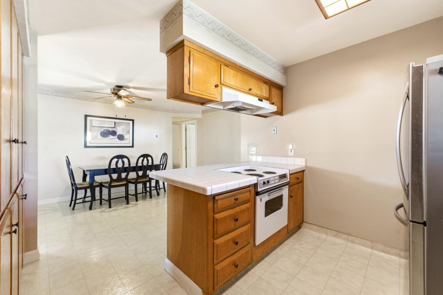 Detail Gallery Image 9 of 30 For 5932 Chesbro Ave, San Jose,  CA 95123 - 4 Beds | 2 Baths