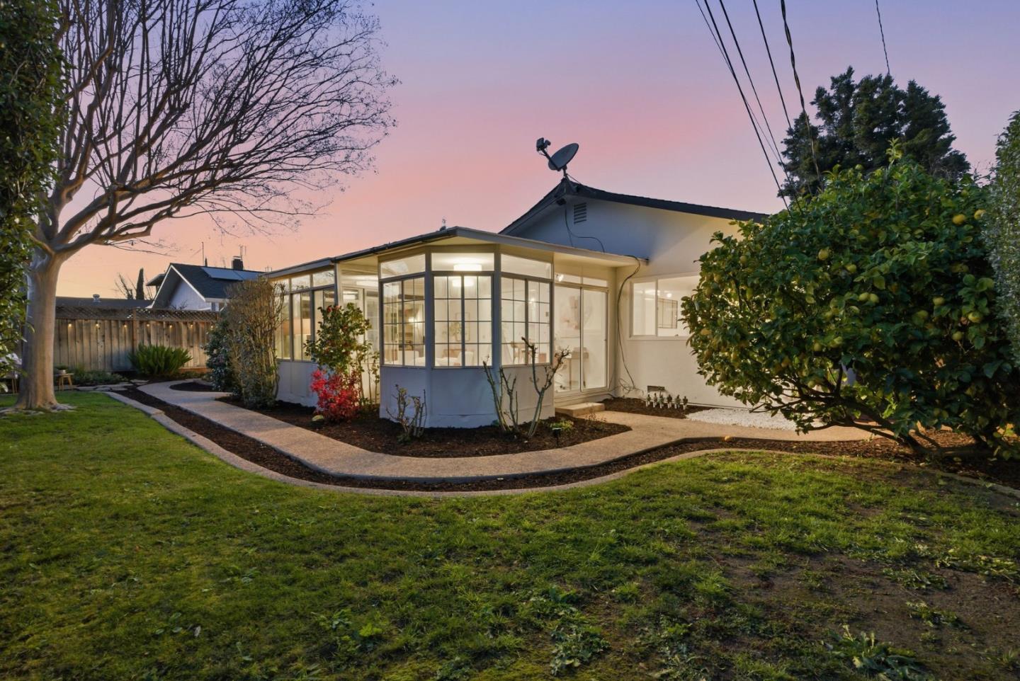 Detail Gallery Image 48 of 73 For 2330 Maximilian Dr, Campbell,  CA 95008 - 3 Beds | 2 Baths