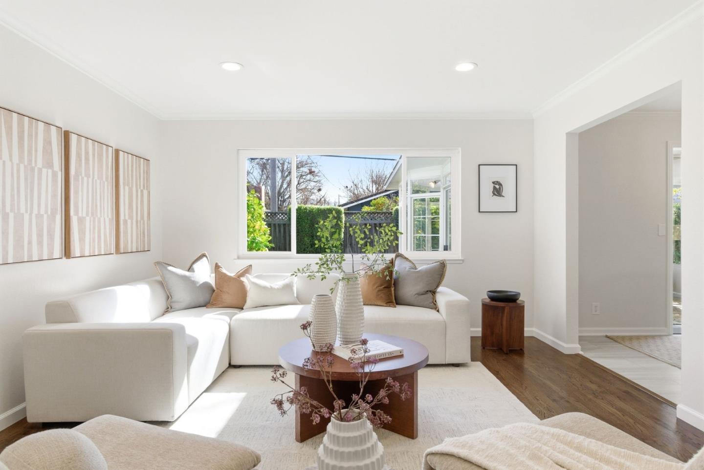 Detail Gallery Image 5 of 73 For 2330 Maximilian Dr, Campbell,  CA 95008 - 3 Beds | 2 Baths