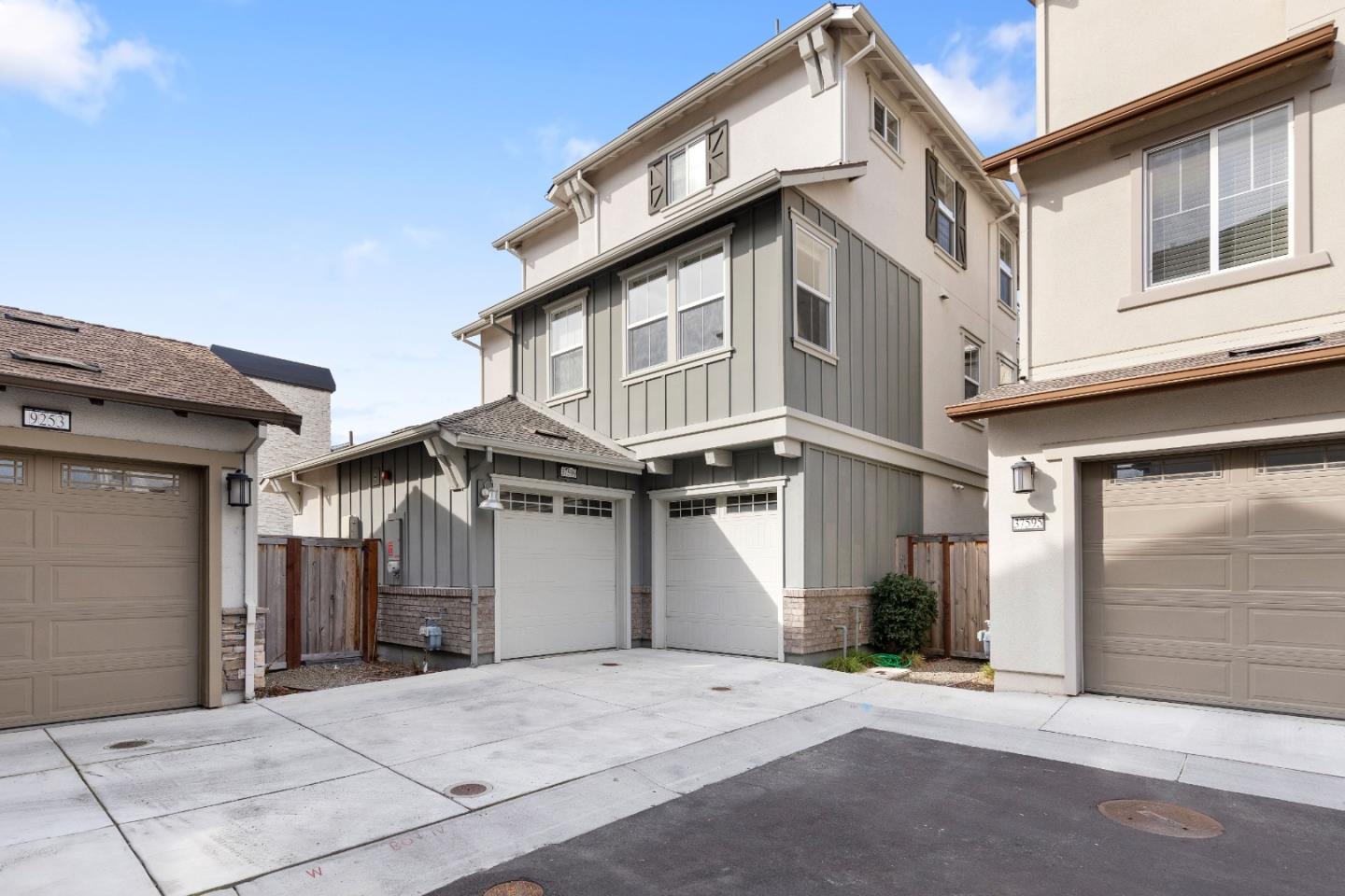 Detail Gallery Image 15 of 96 For 37599 Sand Drift Rd, Newark,  CA 94560 - 4 Beds | 3/1 Baths