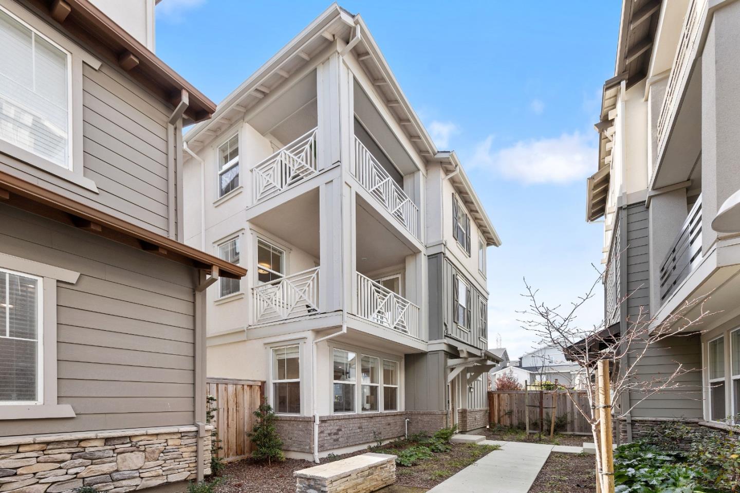 Detail Gallery Image 28 of 96 For 37599 Sand Drift Rd, Newark,  CA 94560 - 4 Beds | 3/1 Baths