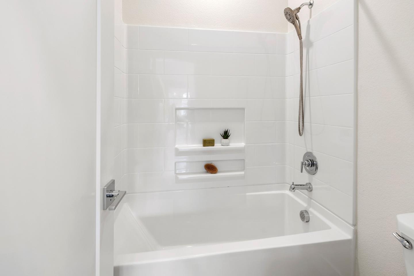 Detail Gallery Image 35 of 96 For 37599 Sand Drift Rd, Newark,  CA 94560 - 4 Beds | 3/1 Baths