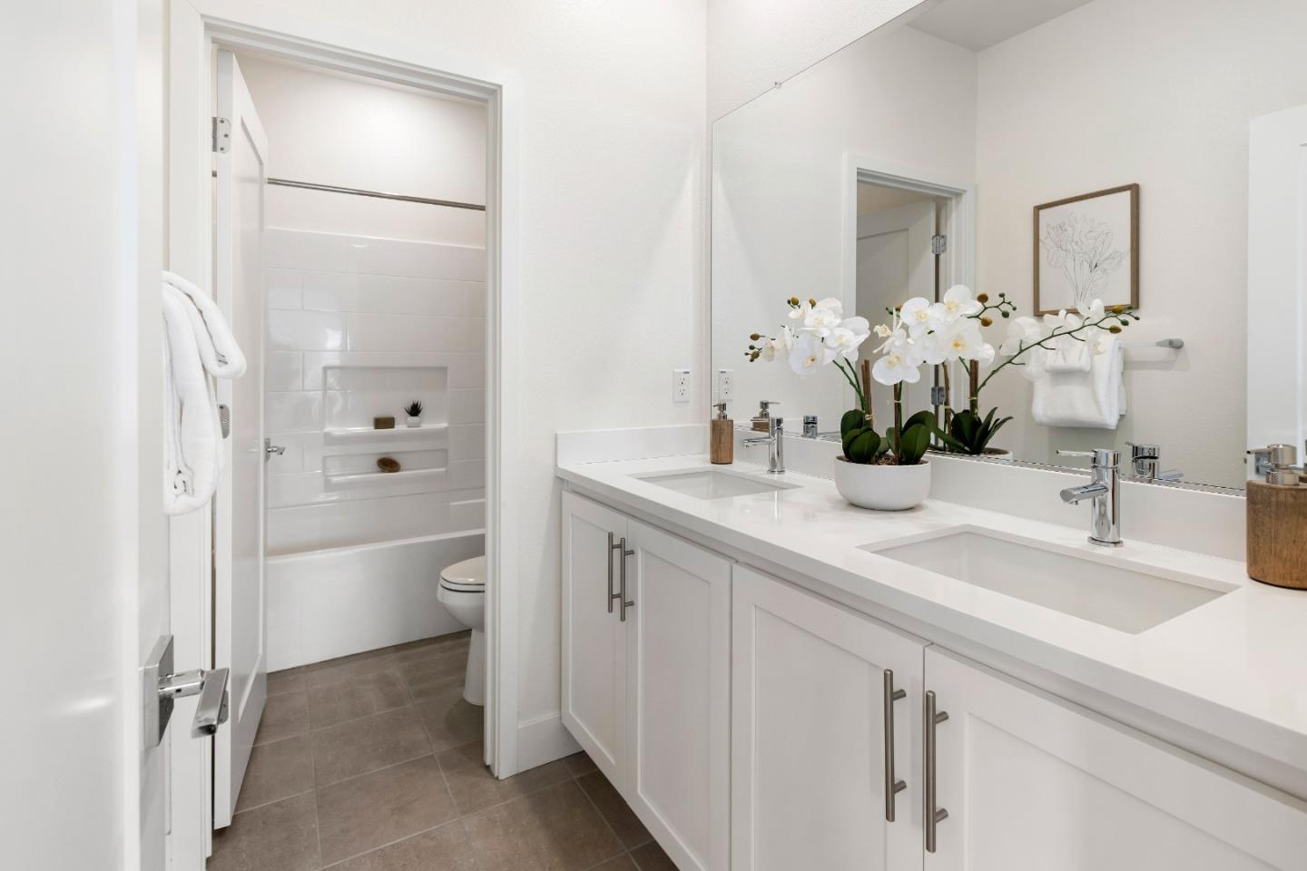 Detail Gallery Image 6 of 96 For 37599 Sand Drift Rd, Newark,  CA 94560 - 4 Beds | 3/1 Baths