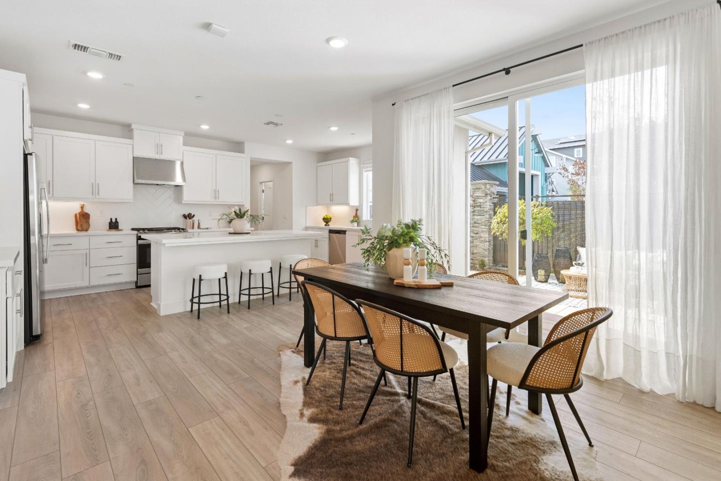 Detail Gallery Image 60 of 96 For 37599 Sand Drift Rd, Newark,  CA 94560 - 4 Beds | 3/1 Baths