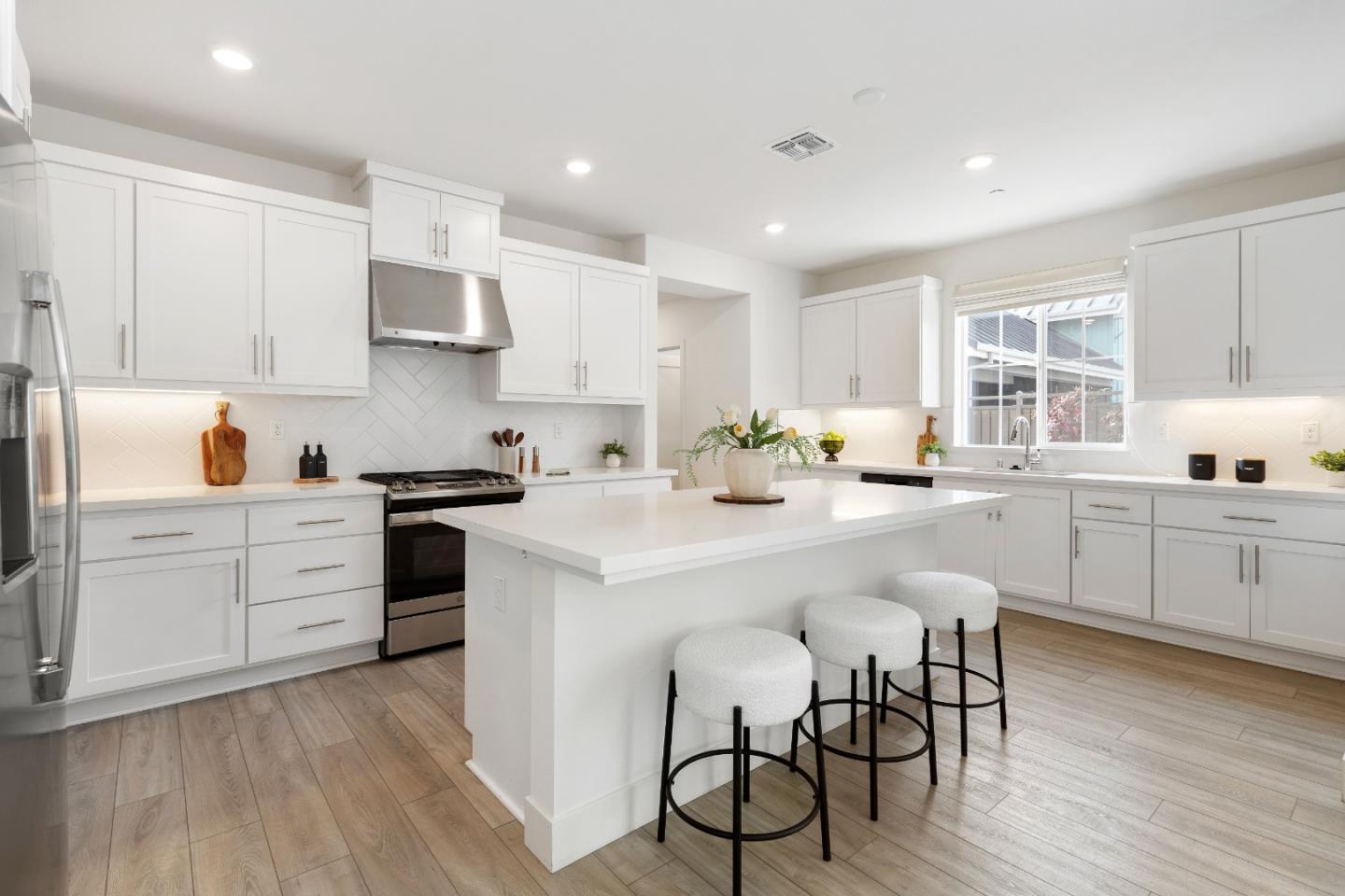 Detail Gallery Image 64 of 96 For 37599 Sand Drift Rd, Newark,  CA 94560 - 4 Beds | 3/1 Baths