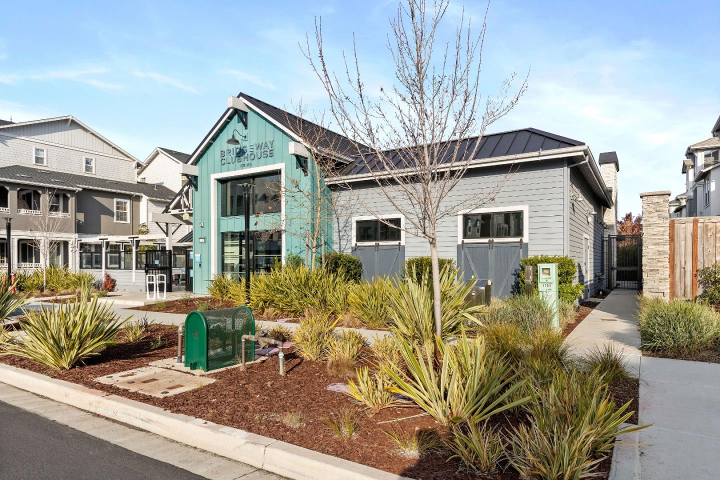 Detail Gallery Image 75 of 96 For 37599 Sand Drift Rd, Newark,  CA 94560 - 4 Beds | 3/1 Baths