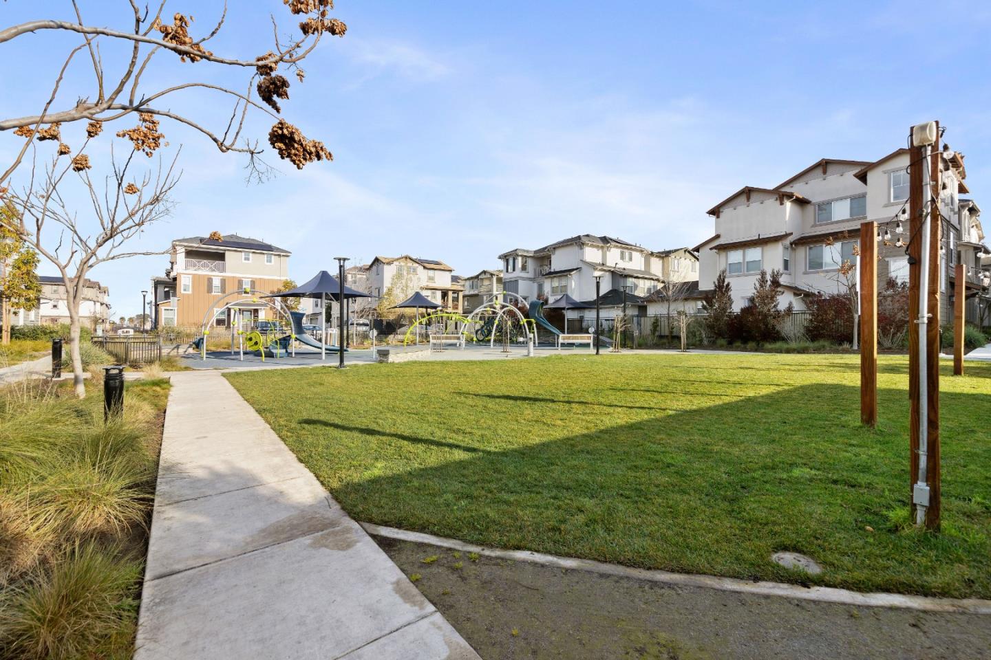 Detail Gallery Image 89 of 96 For 37599 Sand Drift Rd, Newark,  CA 94560 - 4 Beds | 3/1 Baths