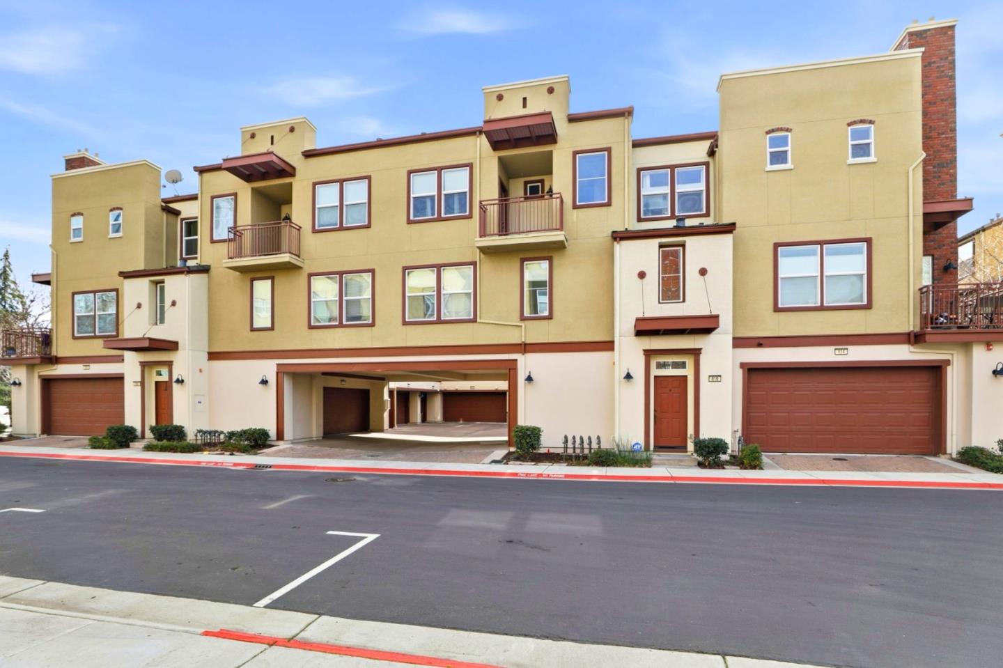 Detail Gallery Image 28 of 38 For 846 Font Ter, San Jose,  CA 95126 - 3 Beds | 3 Baths