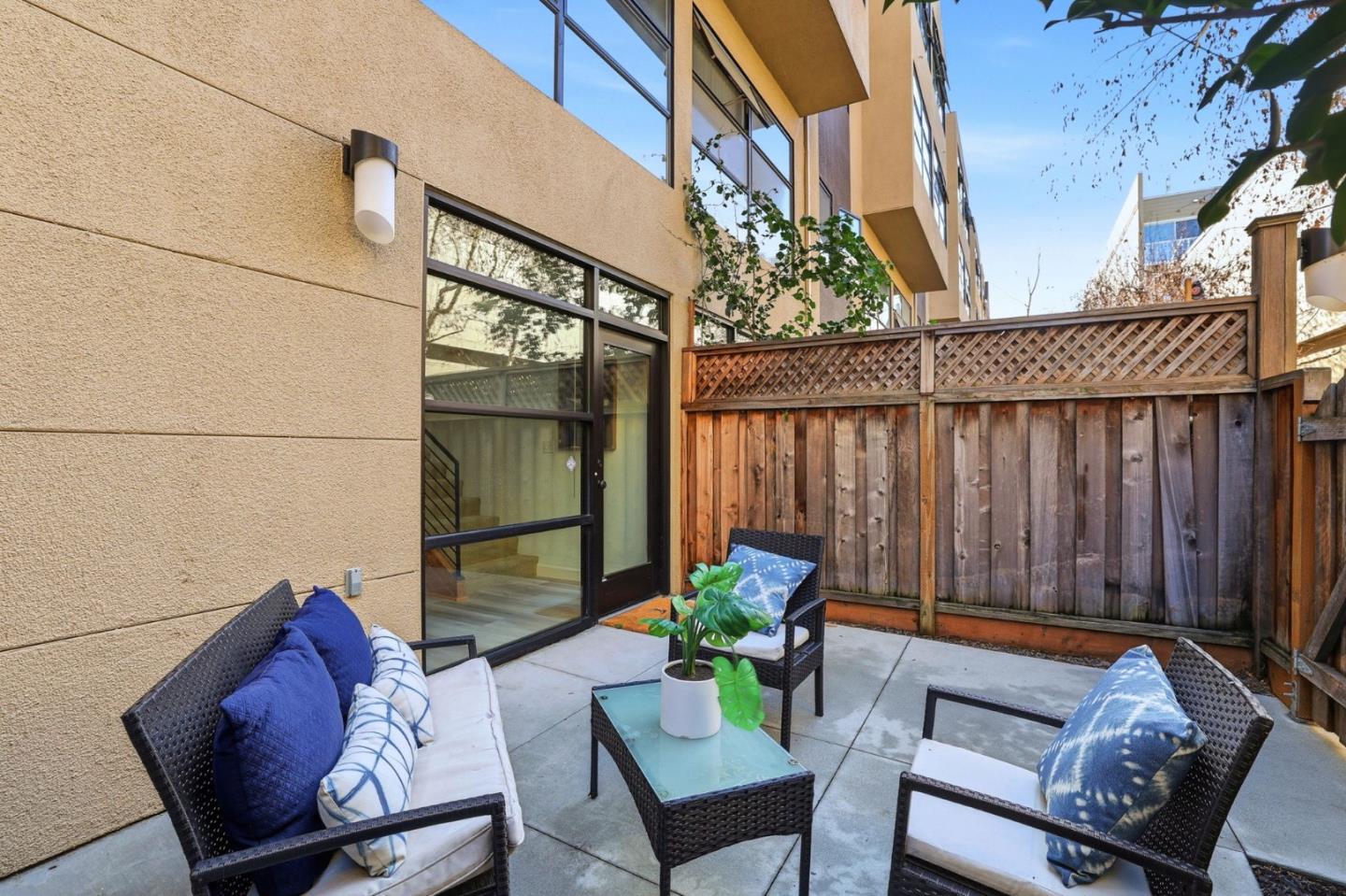 Detail Gallery Image 26 of 42 For 400 N 1st St #111,  San Jose,  CA 95112 - 1 Beds | 1/1 Baths