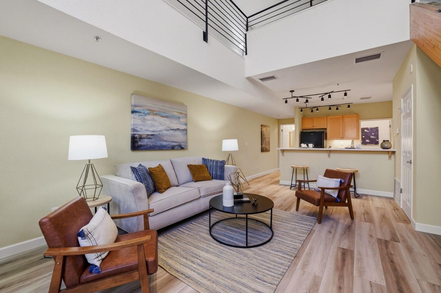Detail Gallery Image 5 of 42 For 400 N 1st St #111,  San Jose,  CA 95112 - 1 Beds | 1/1 Baths