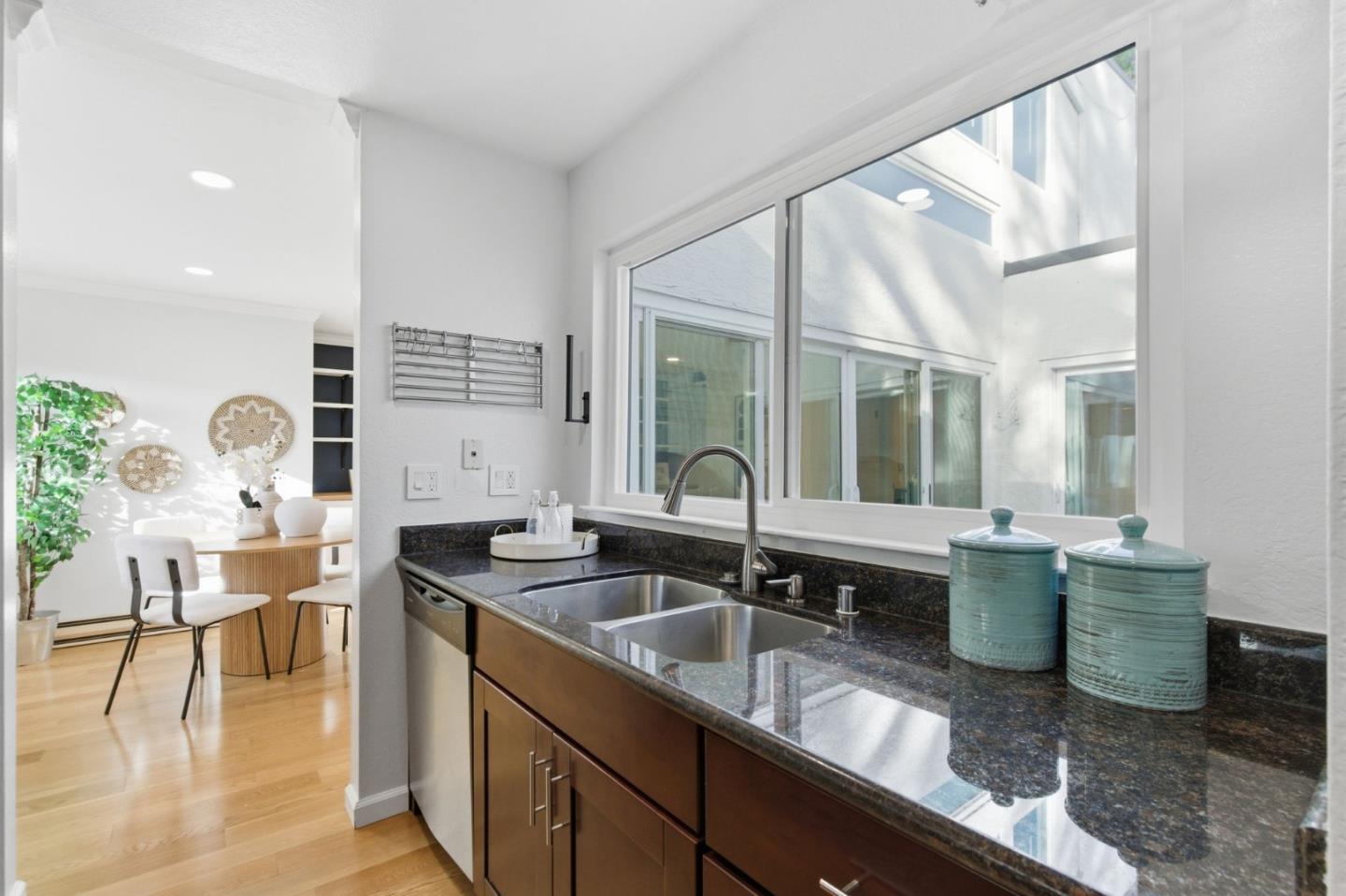 Detail Gallery Image 11 of 48 For 1919 Alameda De Las Pulgas #71,  San Mateo,  CA 94403 - 2 Beds | 2 Baths