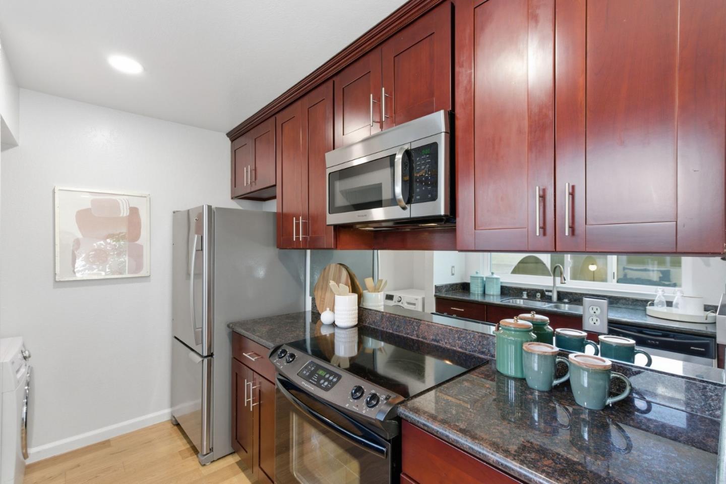 Detail Gallery Image 13 of 48 For 1919 Alameda De Las Pulgas #71,  San Mateo,  CA 94403 - 2 Beds | 2 Baths