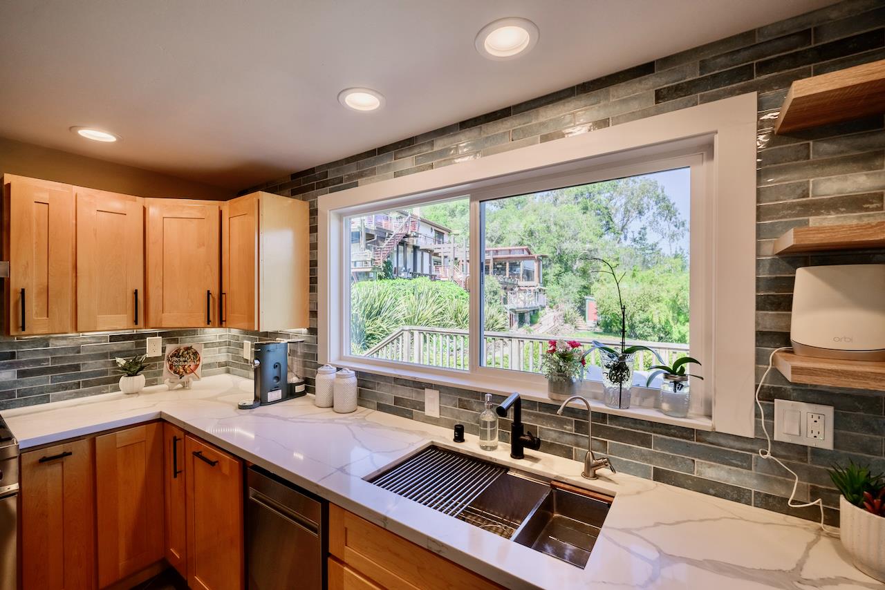 Detail Gallery Image 110 of 192 For 260 Rancho Soquel Rd, Soquel,  CA 95073 - 5 Beds | 5 Baths