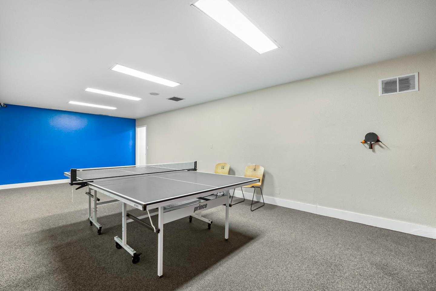 Detail Gallery Image 26 of 46 For 310 Tradewinds #8,  San Jose,  CA 95123 - 3 Beds | 2 Baths