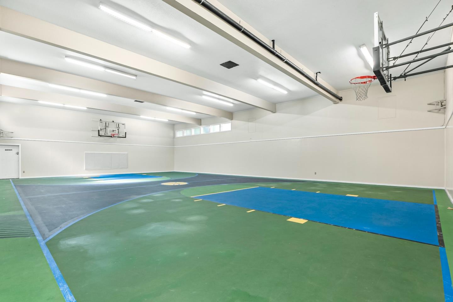 Detail Gallery Image 27 of 46 For 310 Tradewinds #8,  San Jose,  CA 95123 - 3 Beds | 2 Baths