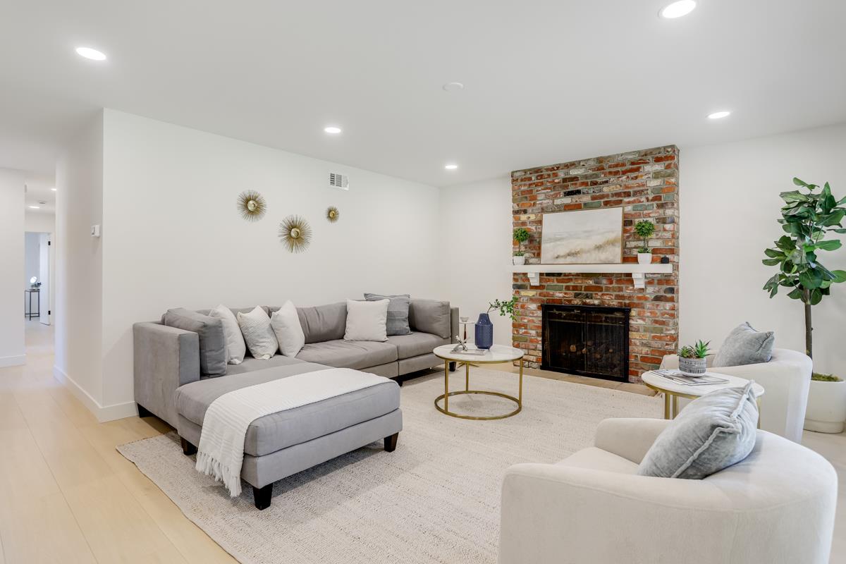 Detail Gallery Image 5 of 33 For 3499 Saint Marys Pl, Santa Clara,  CA 95051 - 4 Beds | 2 Baths