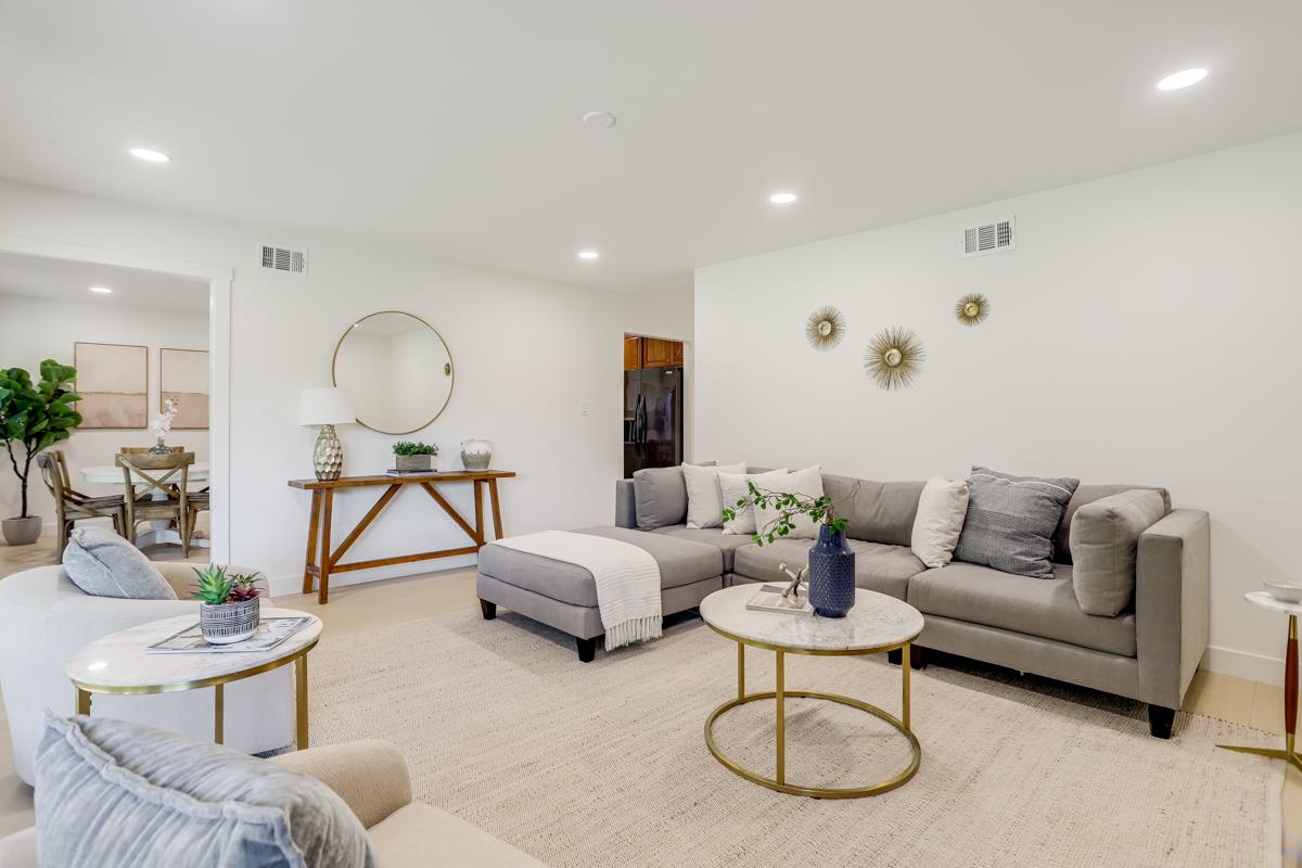 Detail Gallery Image 7 of 33 For 3499 Saint Marys Pl, Santa Clara,  CA 95051 - 4 Beds | 2 Baths