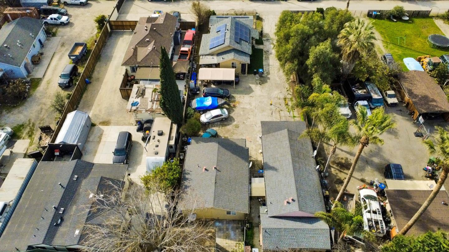 Detail Gallery Image 11 of 17 For 2138 E San Antonio St, San Jose,  CA 95116 - 4 Beds | 2 Baths