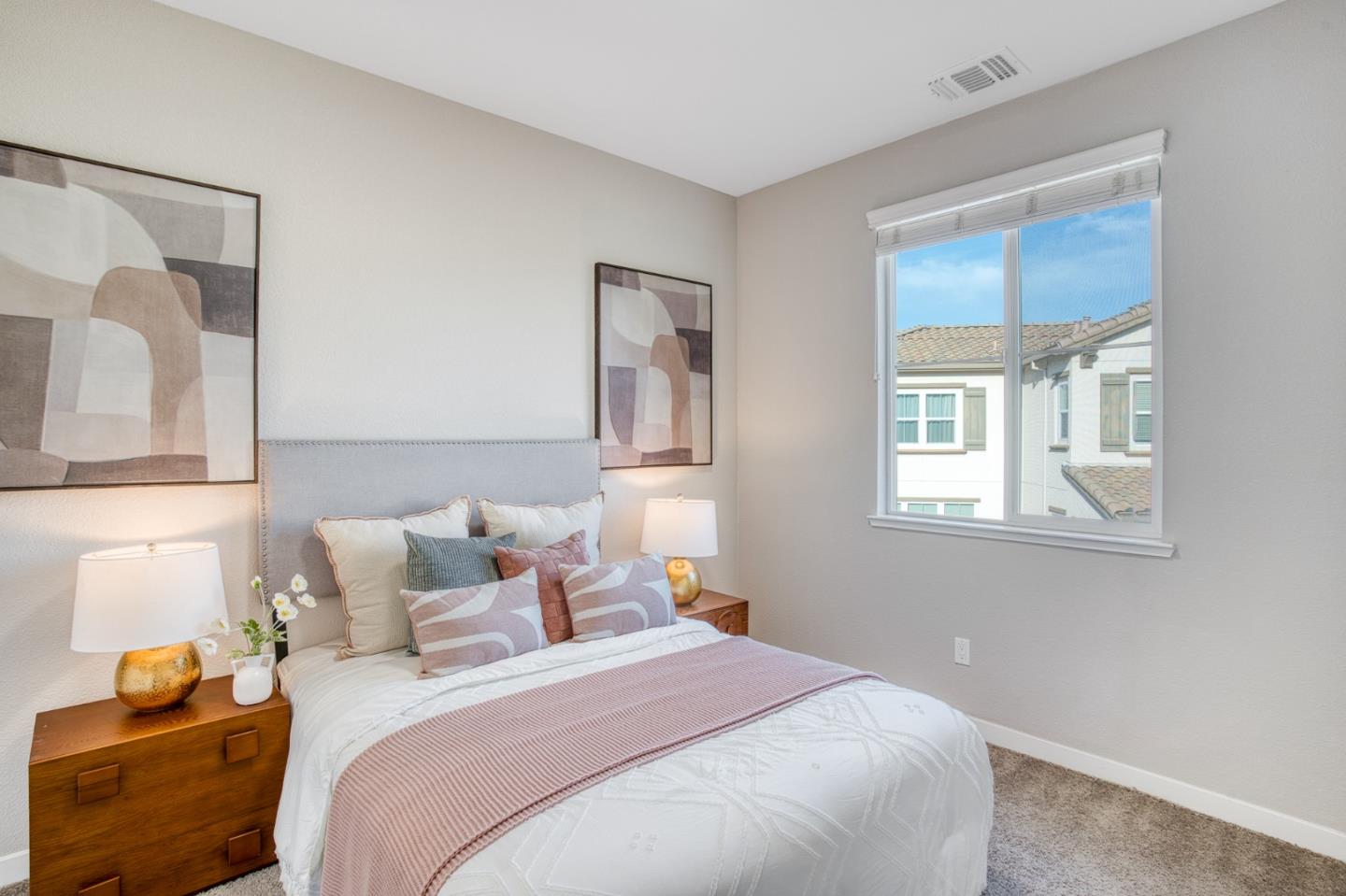 Detail Gallery Image 14 of 37 For 1577 Pratt Pl, Santa Clara,  CA 95050 - 3 Beds | 2/1 Baths