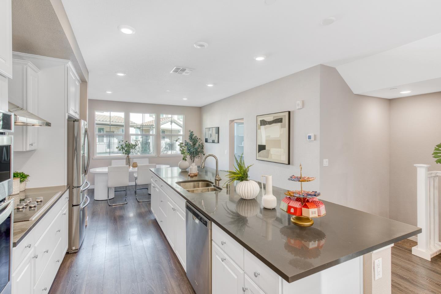 Detail Gallery Image 21 of 37 For 1577 Pratt Pl, Santa Clara,  CA 95050 - 3 Beds | 2/1 Baths