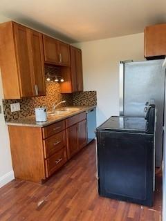 Front Image Thumbnail for ML82033575