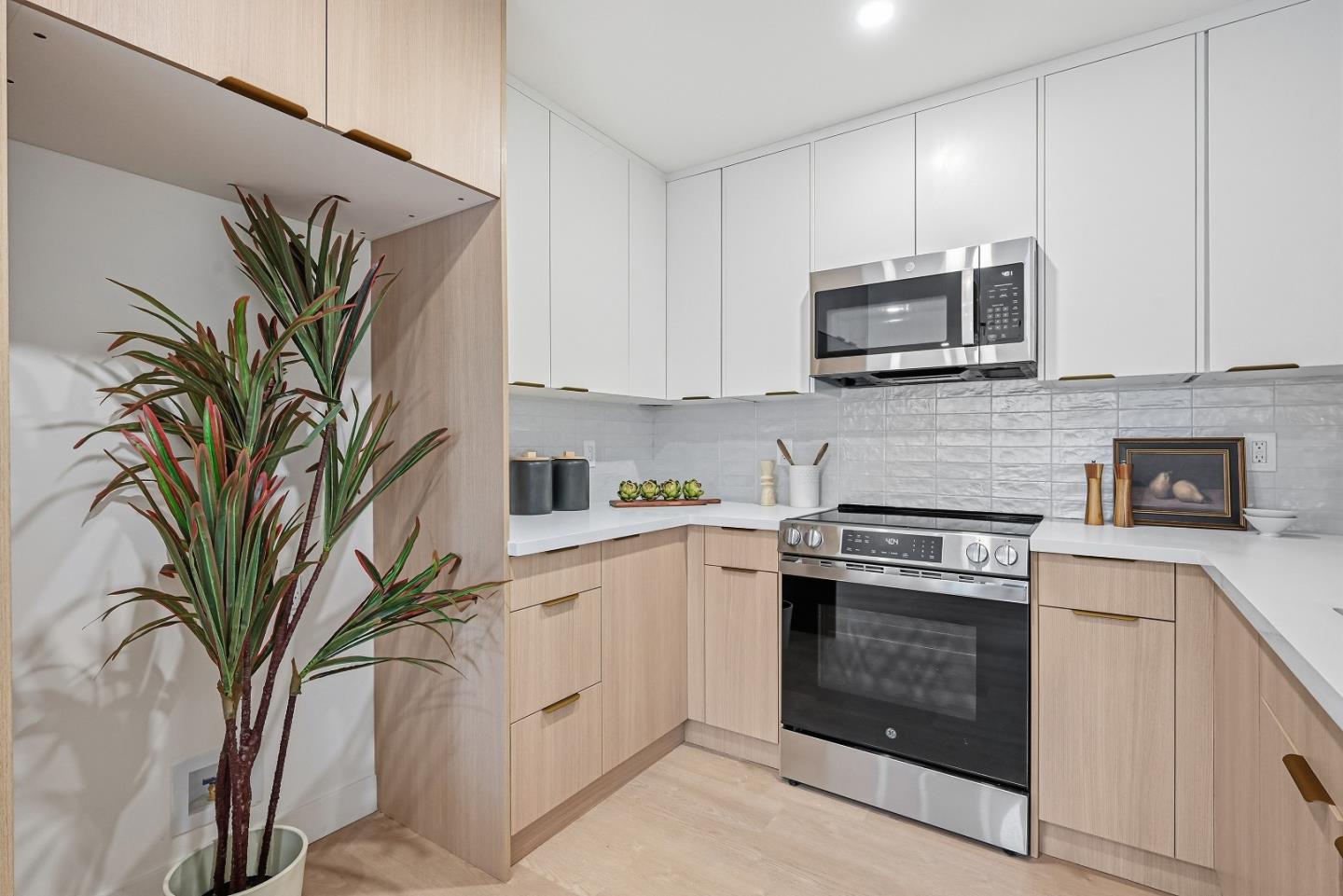 Detail Gallery Image 17 of 56 For 263 Vineyard Dr, San Jose,  CA 95119 - 5 Beds | 3 Baths